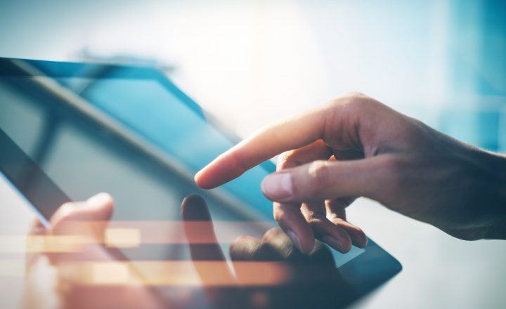 タブレットでのペーパーレス化とは？メリットと注意点を簡単解説